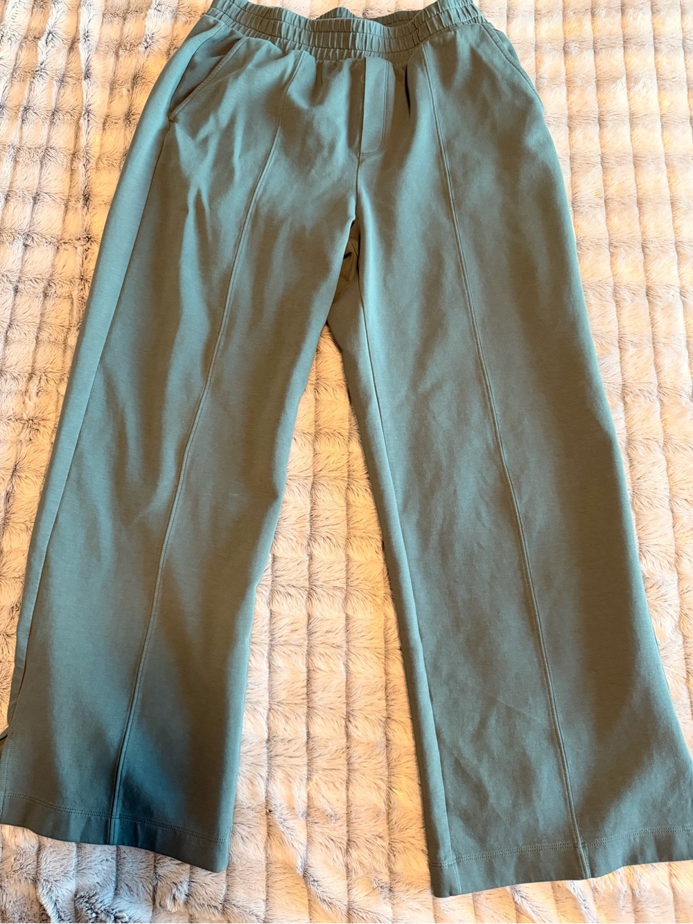 Old Navy Olive Wide-Leg Breathable Dynamic Fleece Sweatpants LARGE